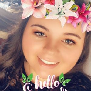 Meet your Posher, Natasha